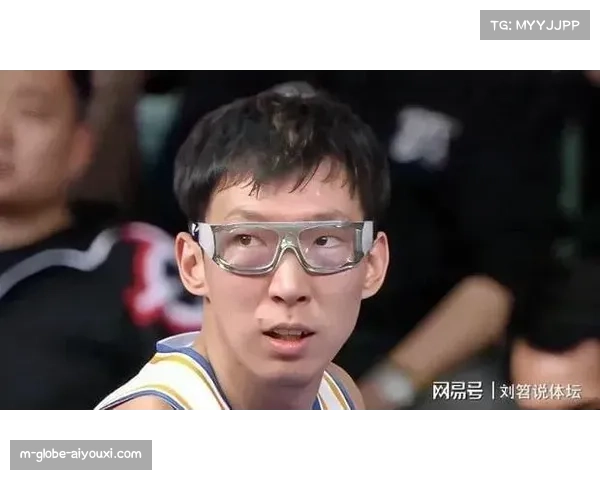 北京首钢麦基护框能力 解放周琦专注进攻端表现